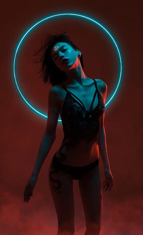 开云电竞-意甲赛场，球员表现亮眼，精彩进球频频点燃激情，意甲的比赛